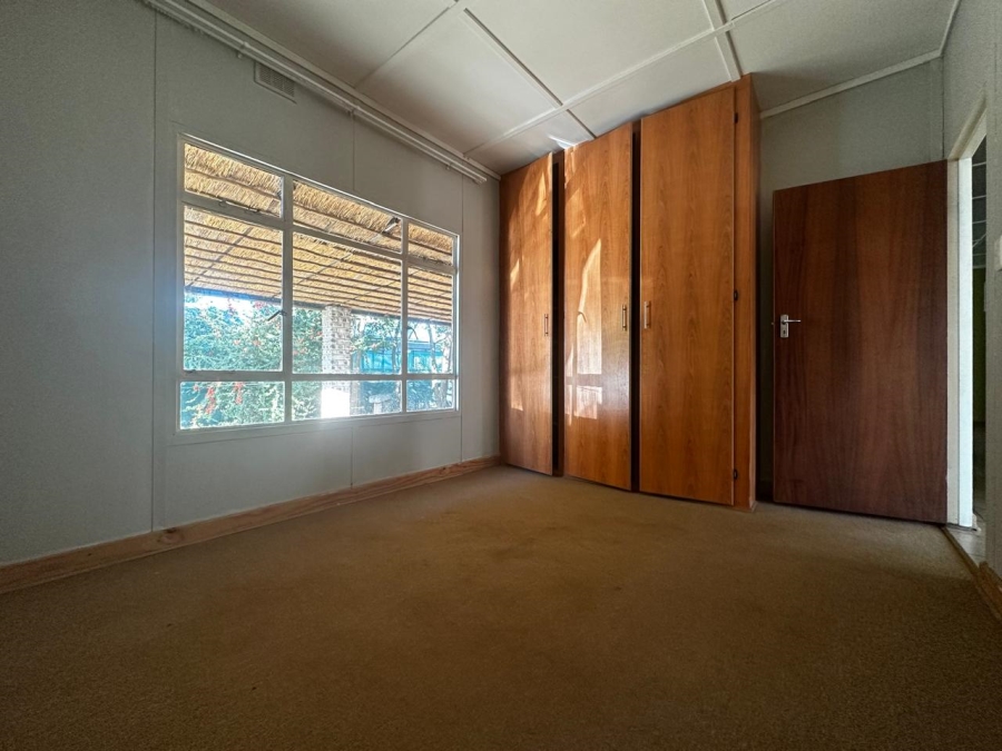 4 Bedroom Property for Sale in Dealesville Free State